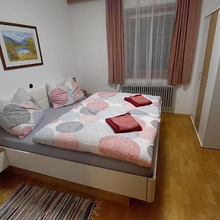 Apartment Komar Sankt Stefan an der Gail Luaran gambar