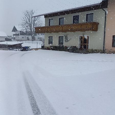Apartment Komar Sankt Stefan an der Gail Luaran gambar