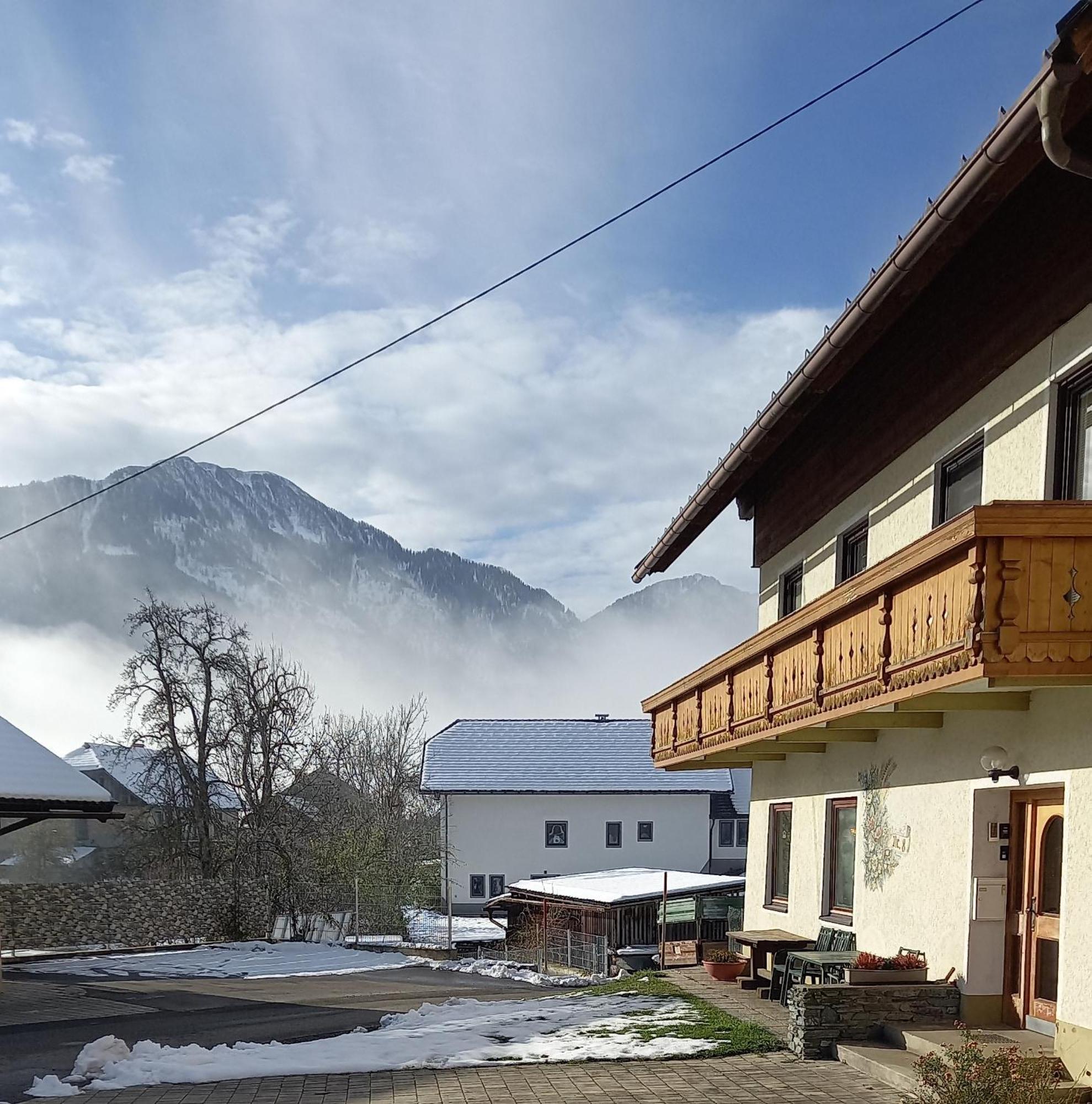 Apartment Komar Sankt Stefan an der Gail Luaran gambar